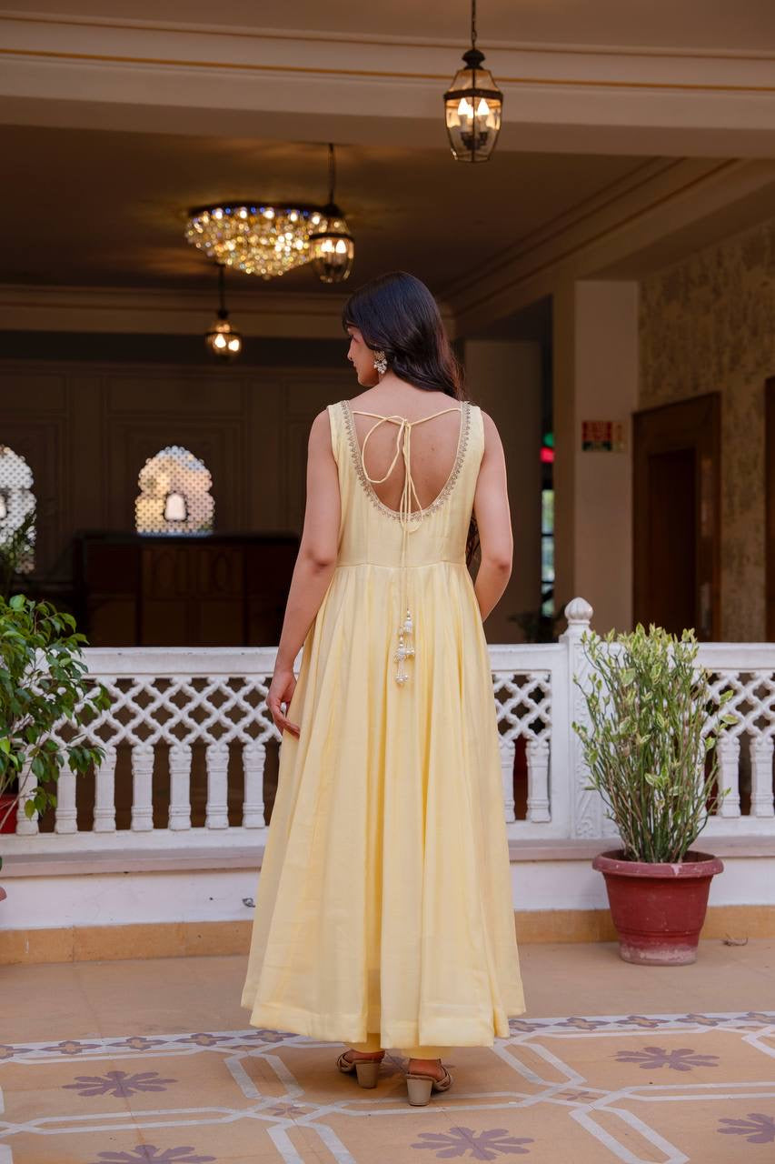 Yellow Roman Cotton Jarkan Lace Sleeveless Kurti Set 