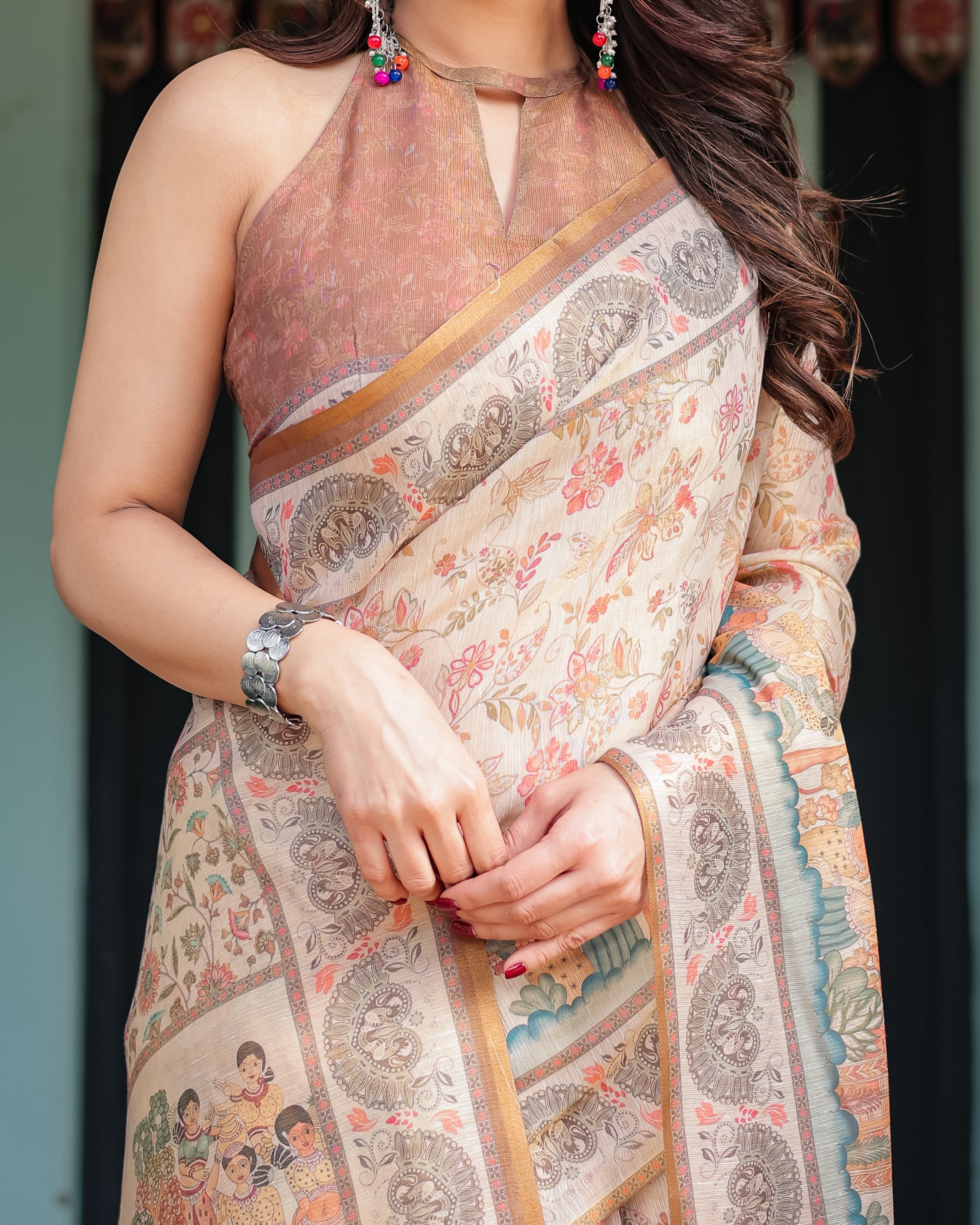 Beige Handloom Floral Printed Border Saree 