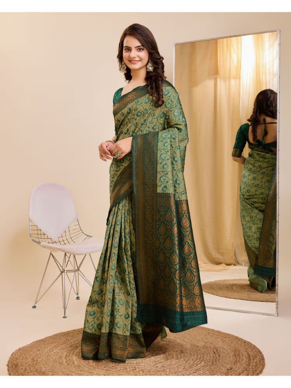Green Banarasi Soft Silk Jacquard Weave Saree