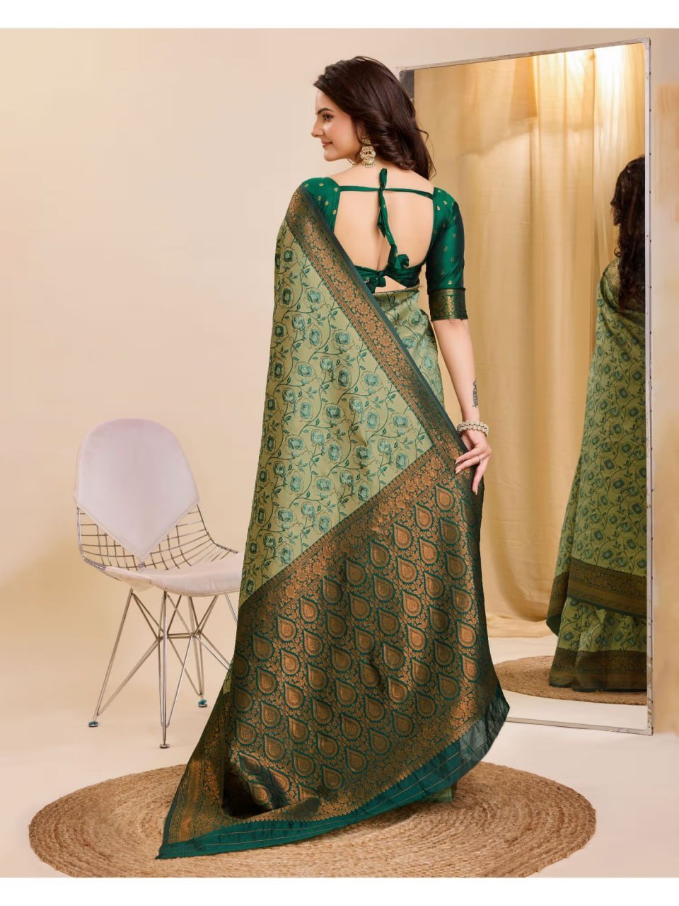 Green Banarasi Soft Silk Jacquard Weave Saree