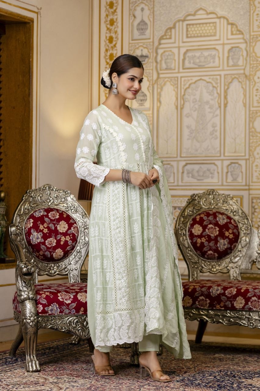 Pista Pure Mal Cotton Lakhnowi Work Kurti Set