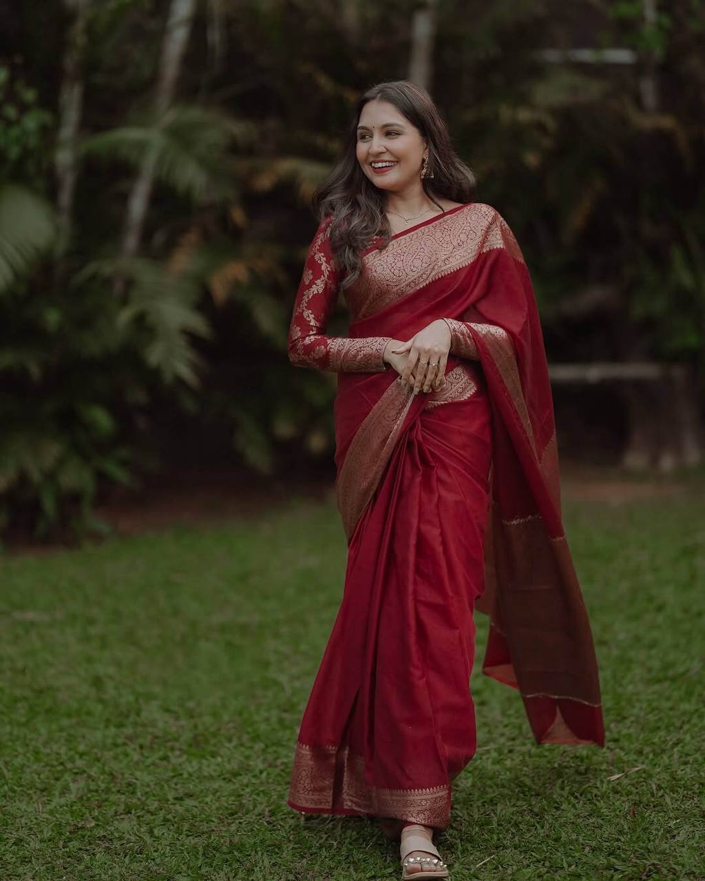 Maroon Soft Lichi Slk Jacquard Work Saree
