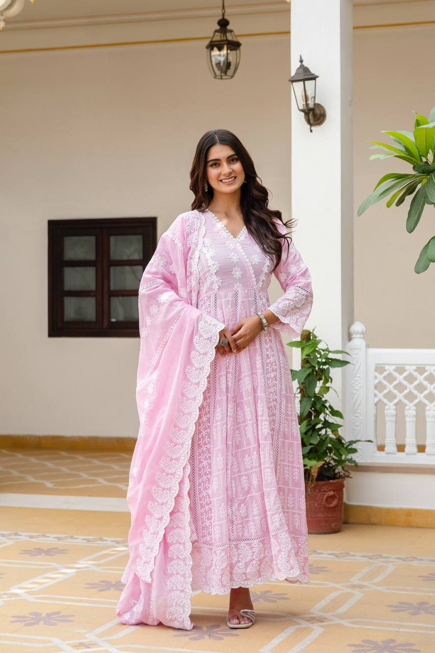 Baby Pink Pure Mal Cotton Lakhnowi Work Kurti Set