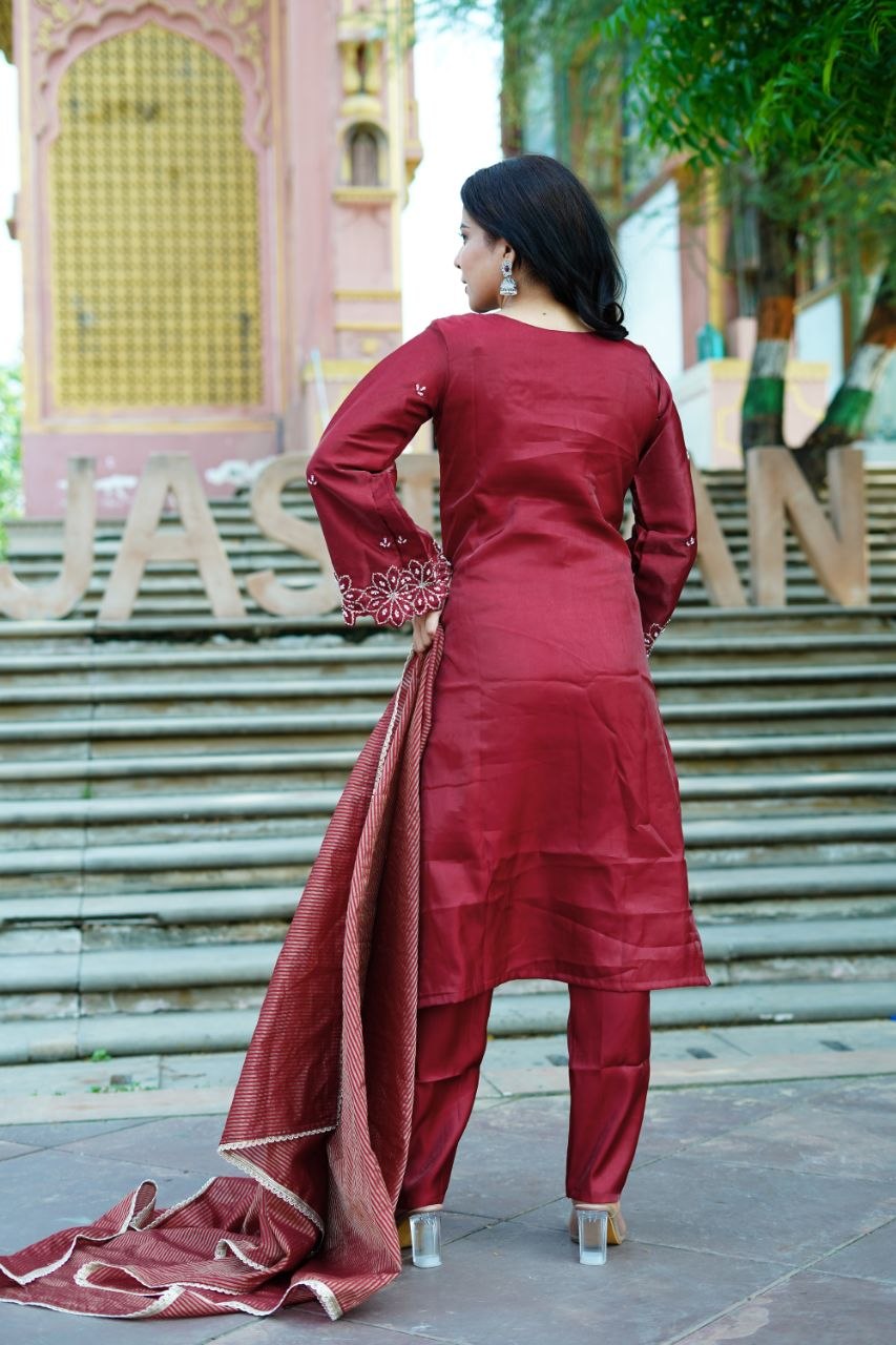 Wine Roman Glas Embroidery Beats With Sequence Work Kurti Set