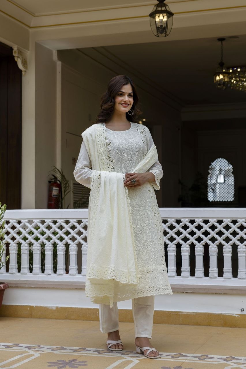 White Cambric Cotton Boring Chikan Kari Work Kurti Set
