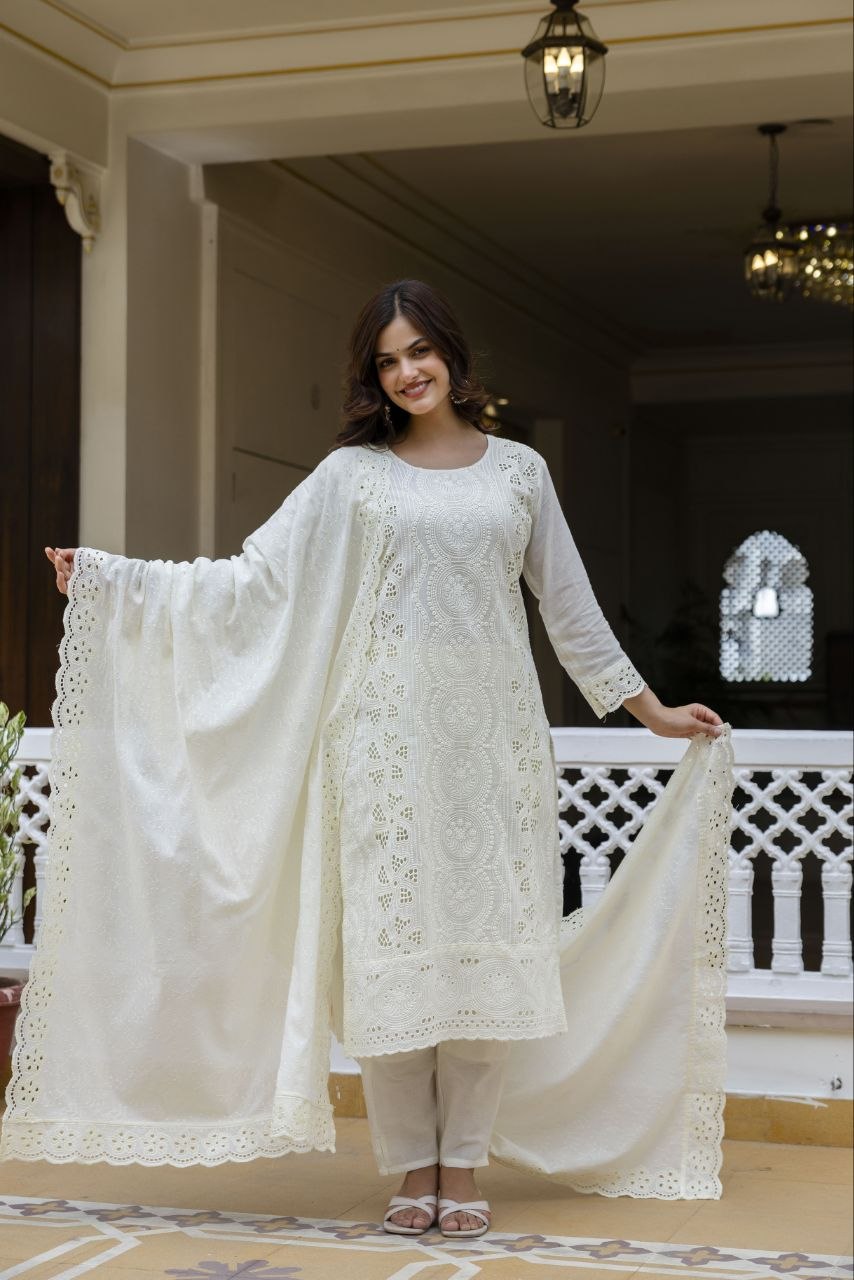 White Cambric Cotton Boring Chikan Kari Work Kurti Set