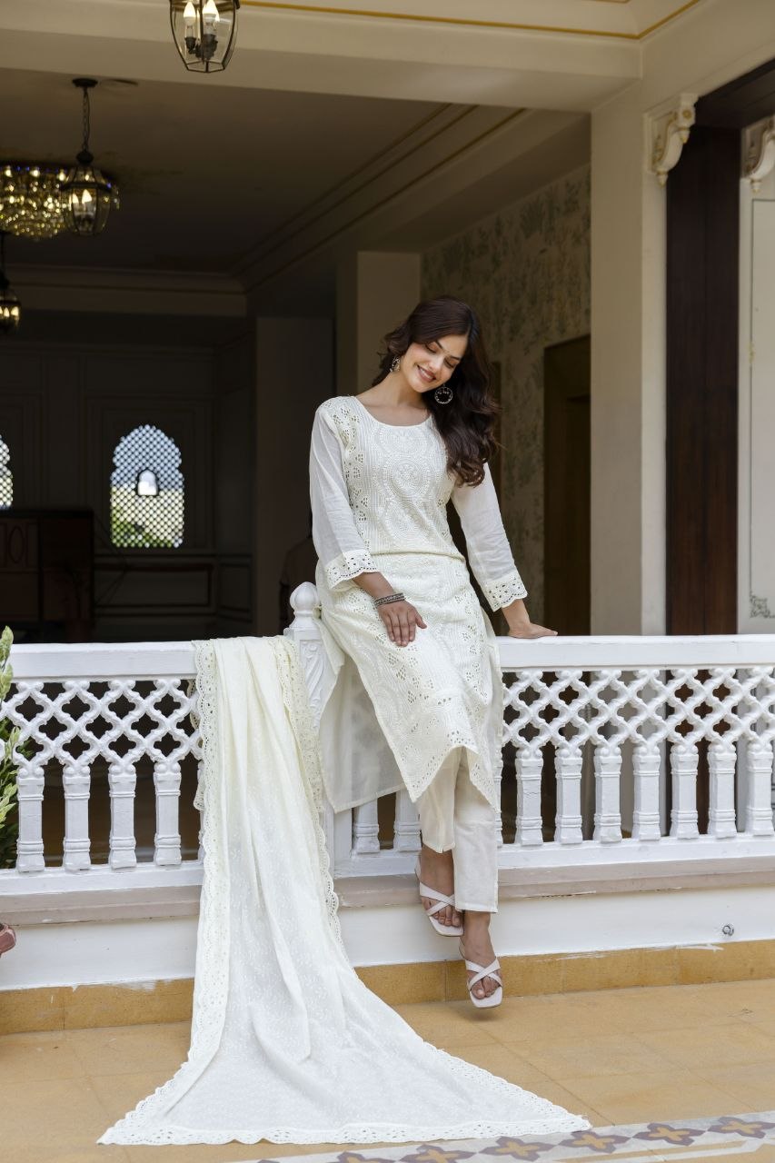 White Cambric Cotton Boring Chikan Kari Work Kurti Set