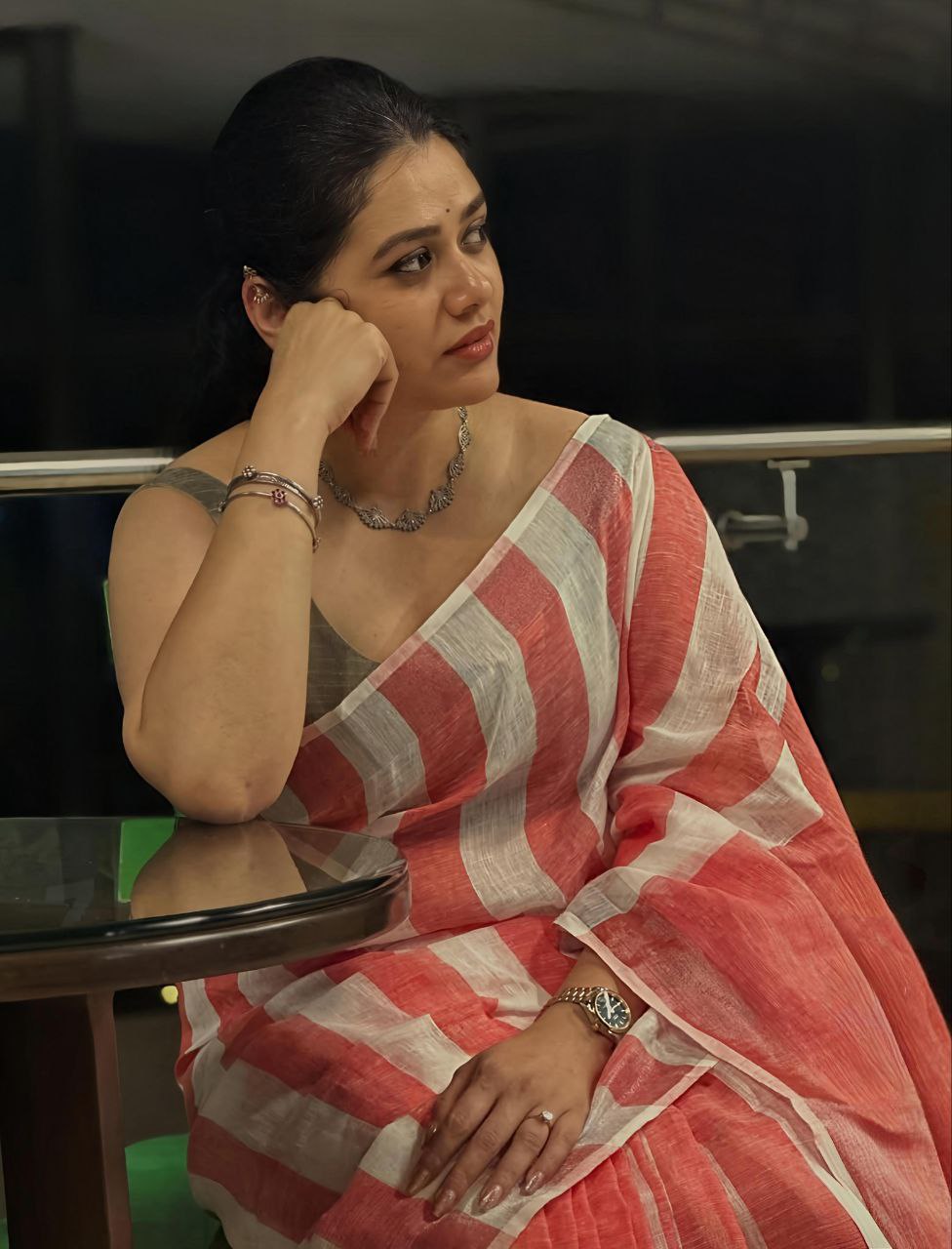 Light Pink Linen With Zari Border Digital Printed Saree