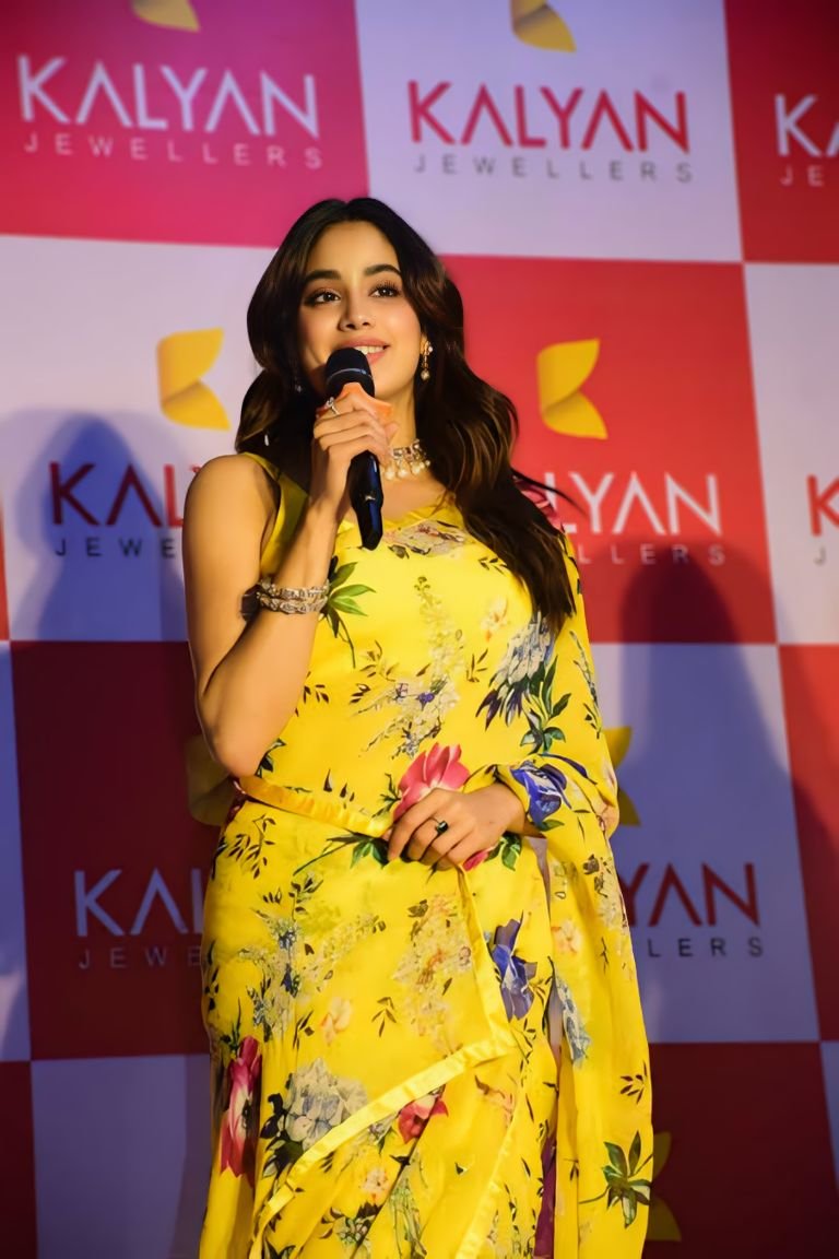 Georgette Yellow Printed Saree - Ready To Wear Designer Saree Online