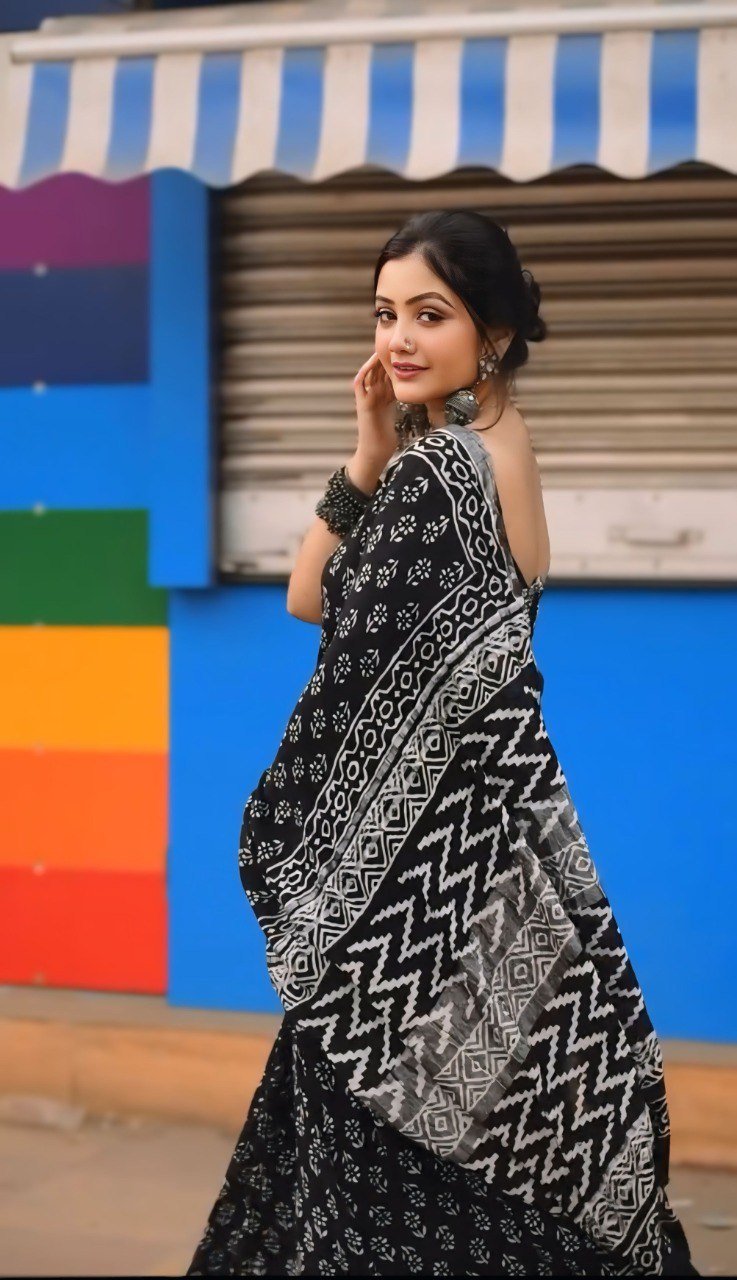 Ready To Wear Cotton SIlver Black Printed Saree