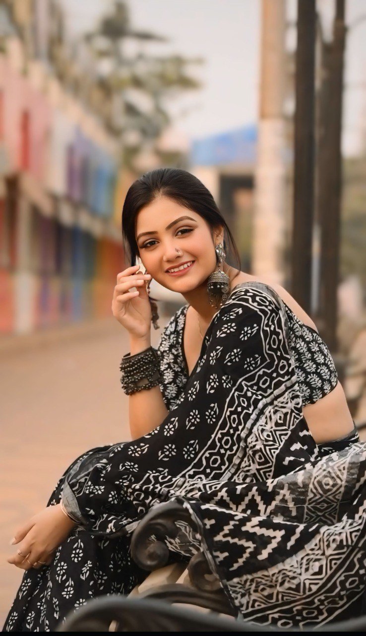 Ready To Wear Cotton SIlver Black Printed Saree