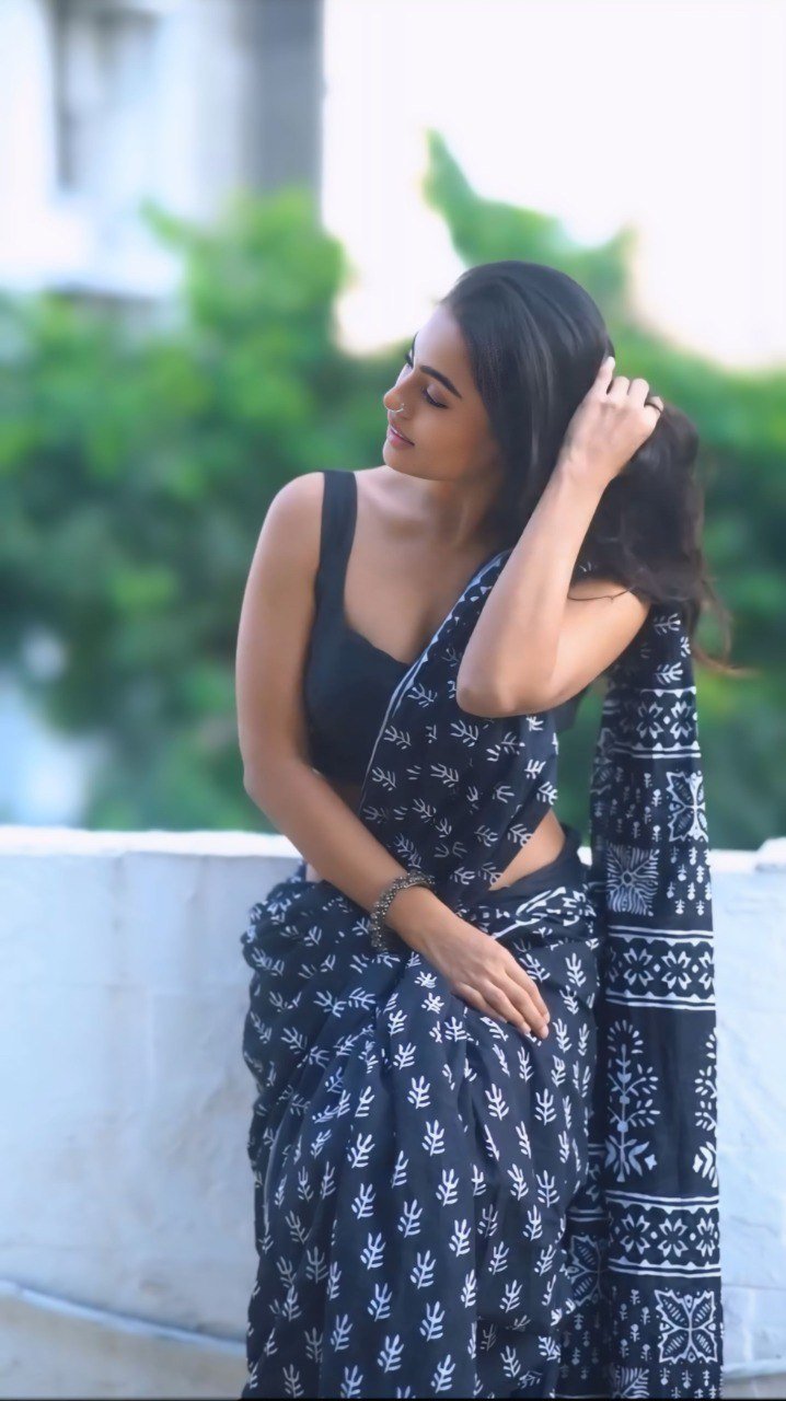 Ready to wear cotton blue printed saree for women – stitched Indian sari with matching blouse