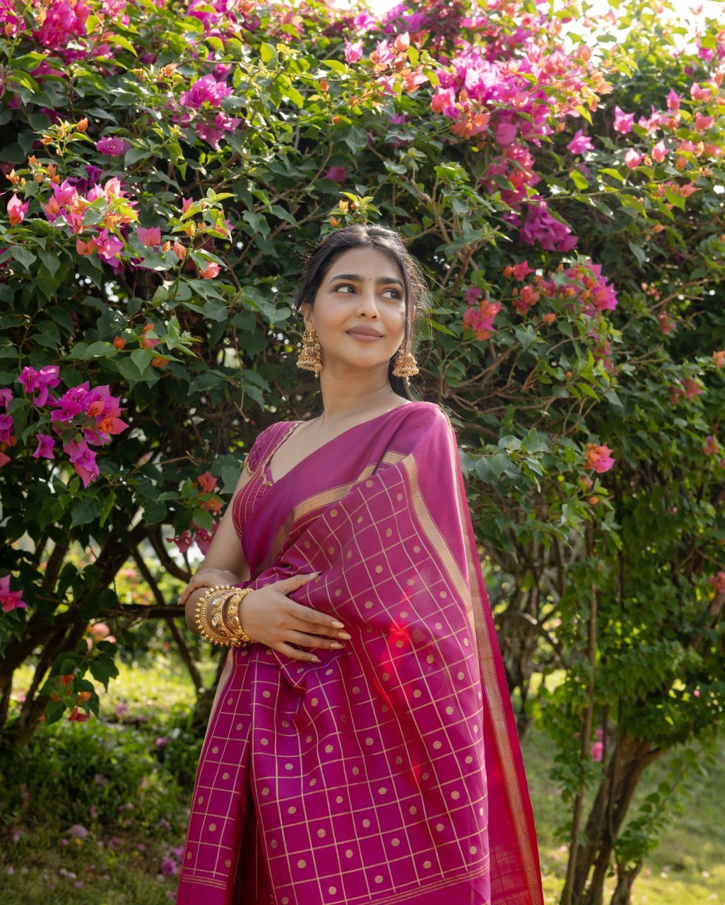 Pink And Gold Border Banarasi Soft Silk Saree