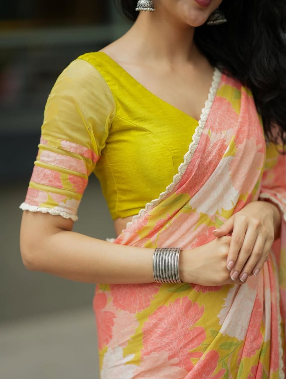 Multi Digital Printed Soft Linen Saree