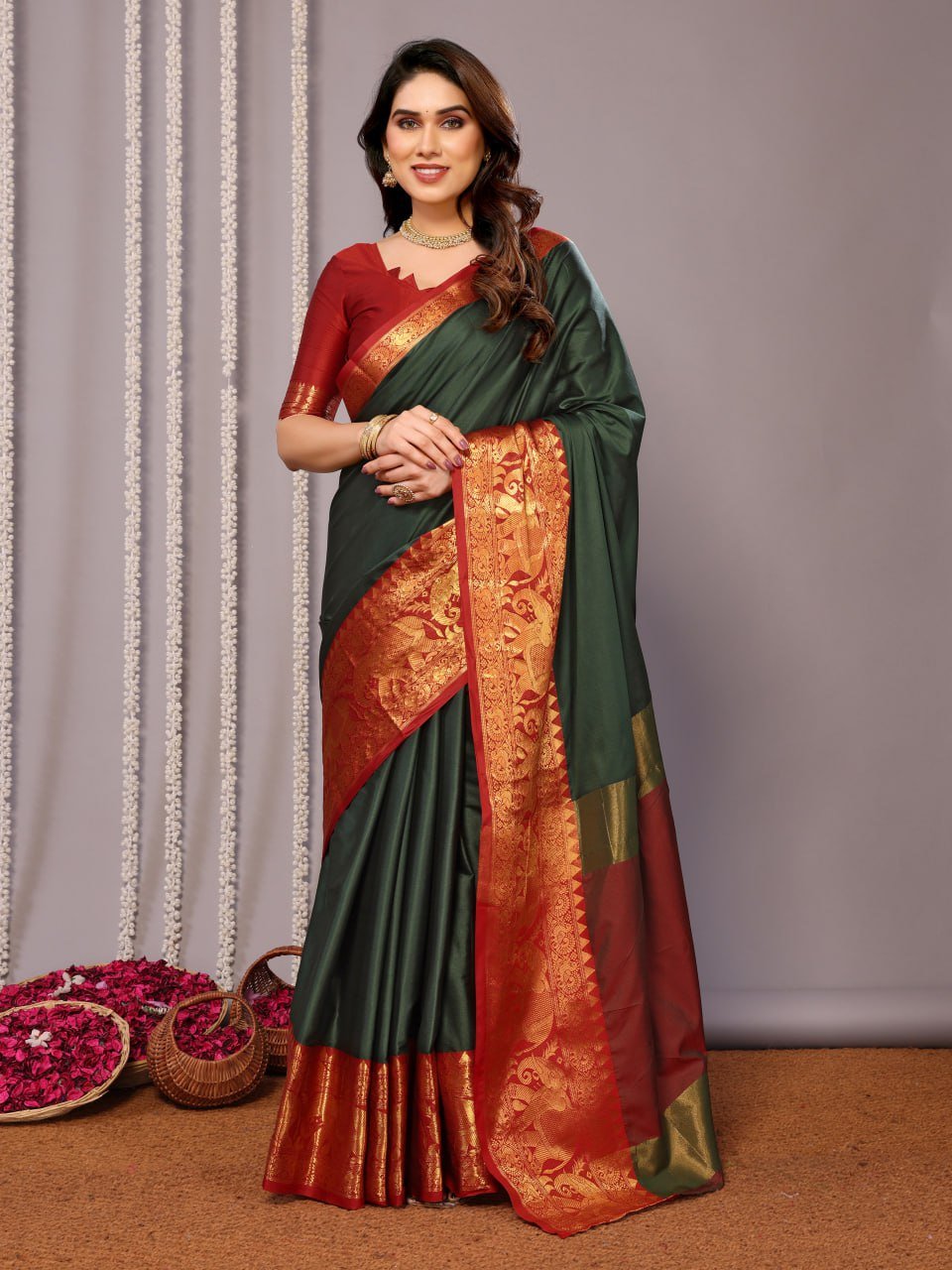 Green And Red Banarasi Soft Silk Jacquard Weave Saree