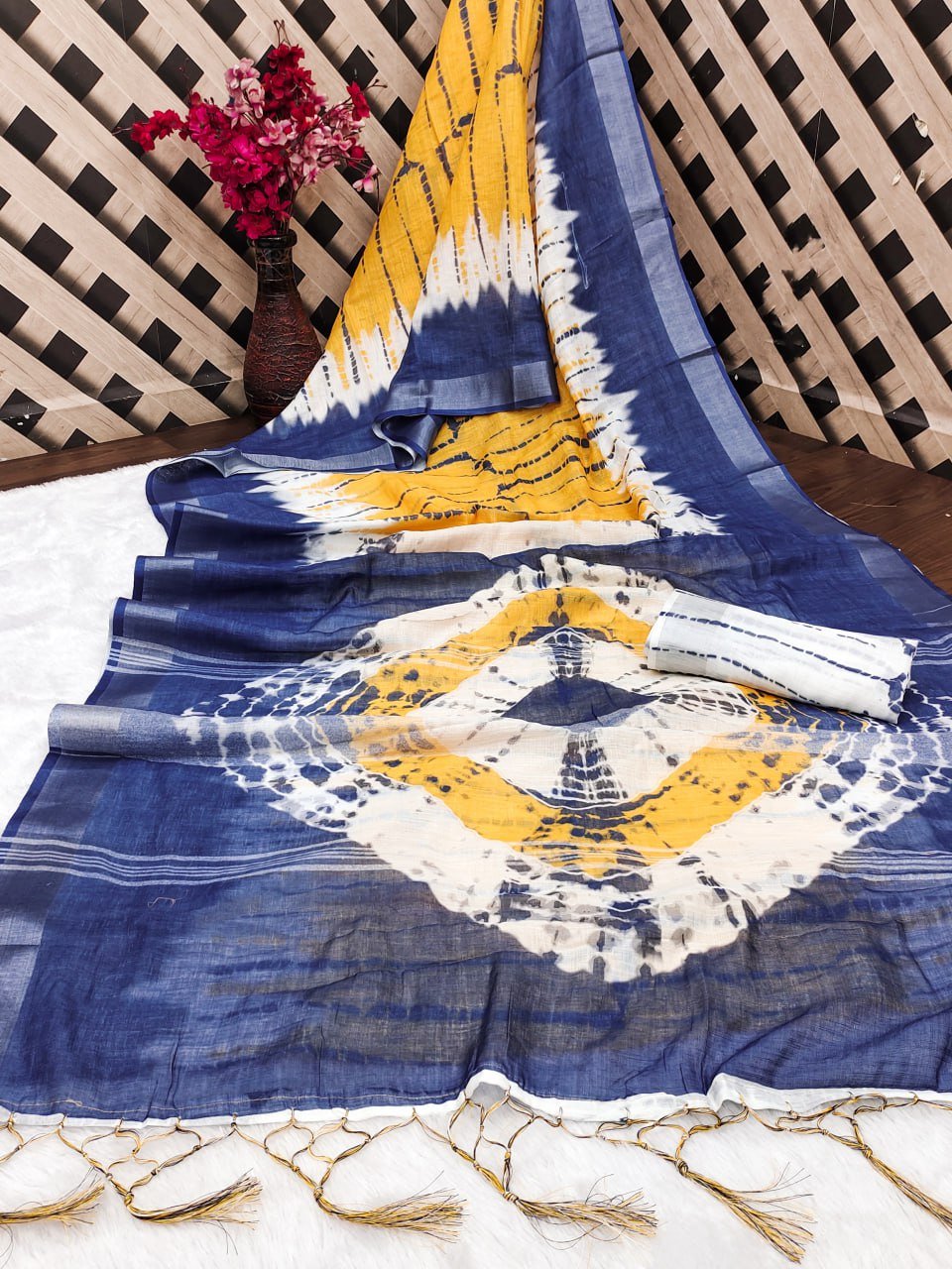 Blue And Yellow Printed Cotton Linen Saree