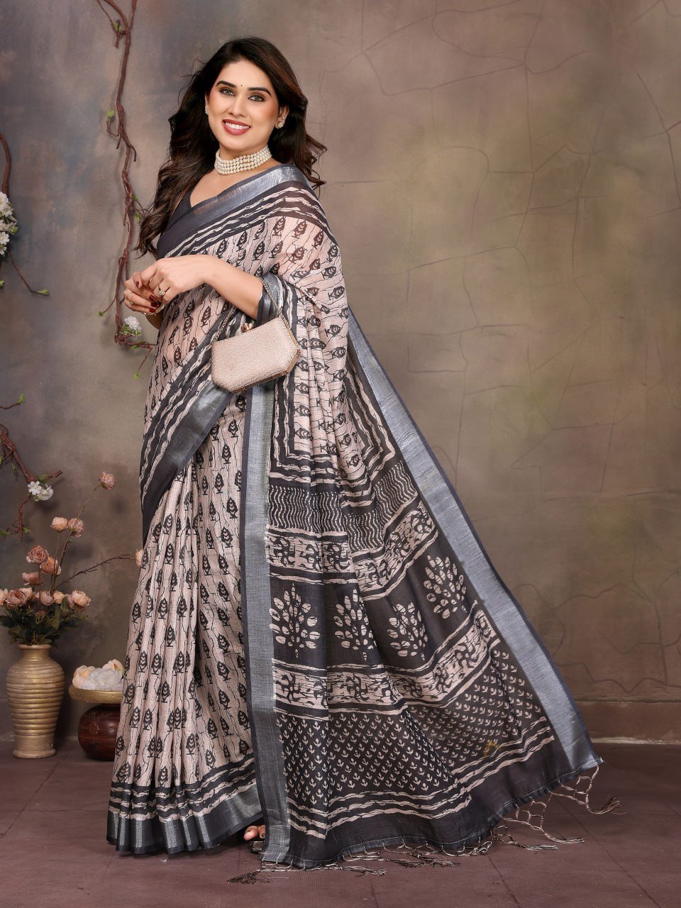 Grey Printed Cotton Linen Saree