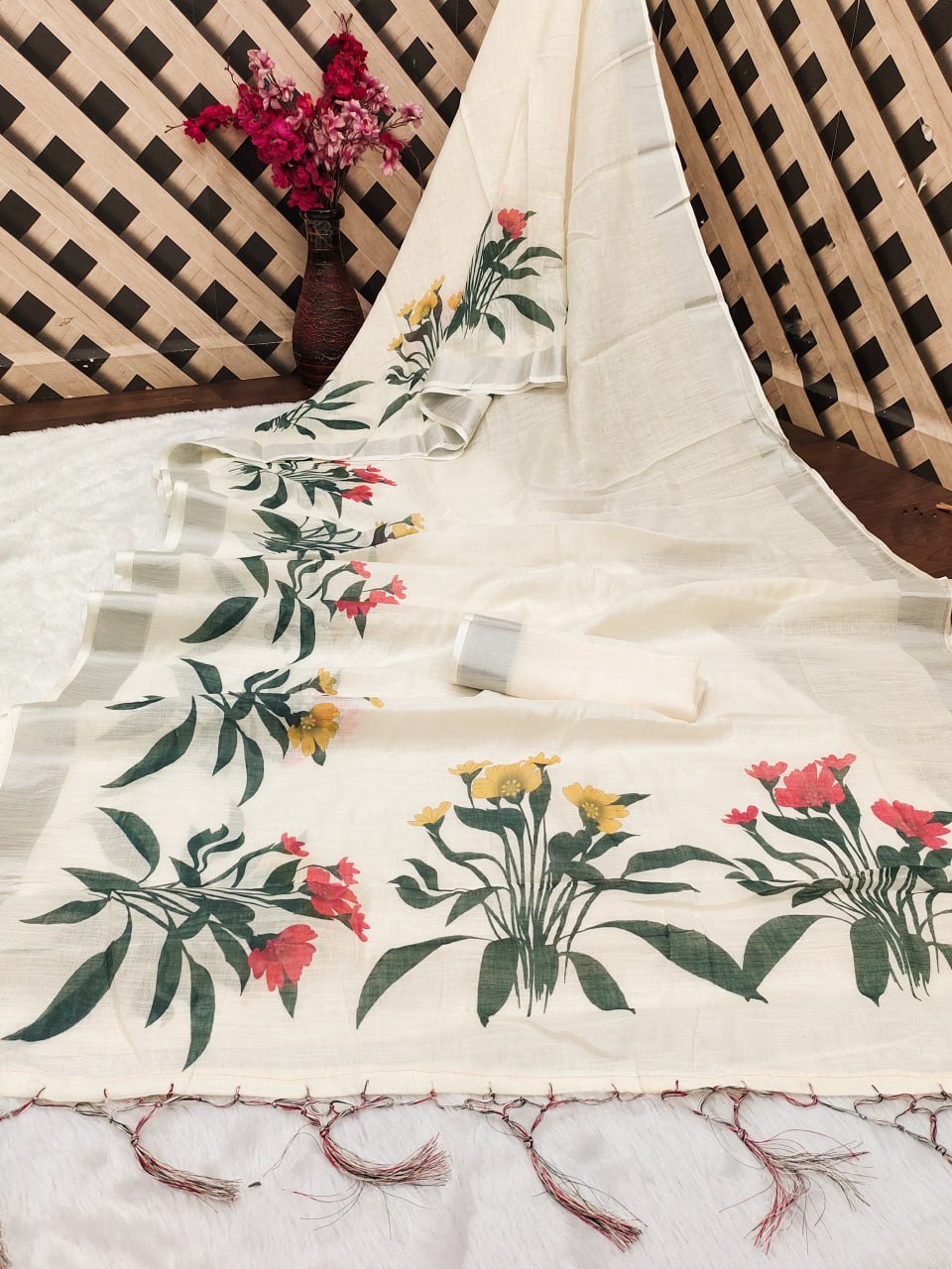 White Printed Cotton Linen Saree