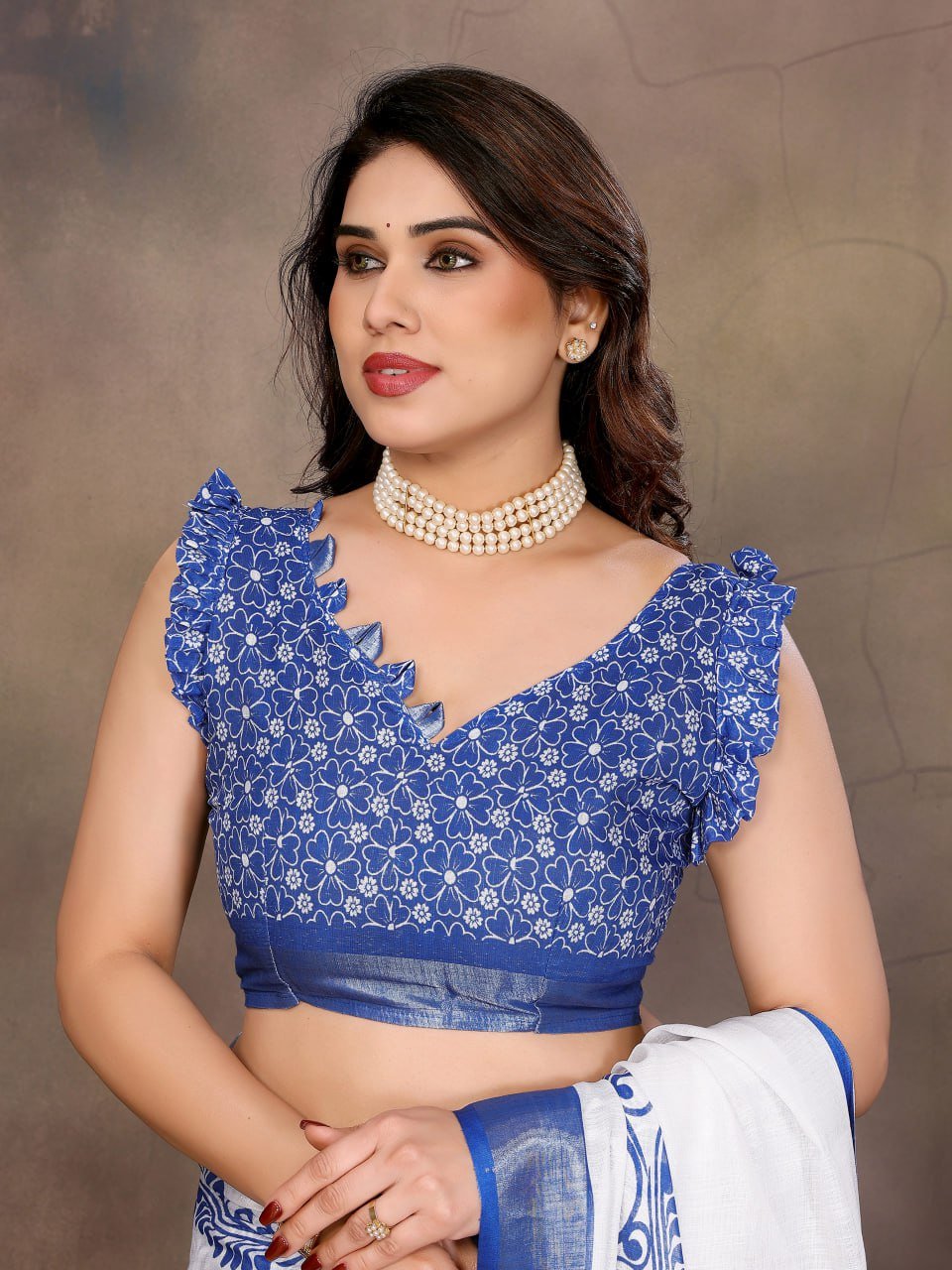 Blue And White Printed Cotton Linen Saree