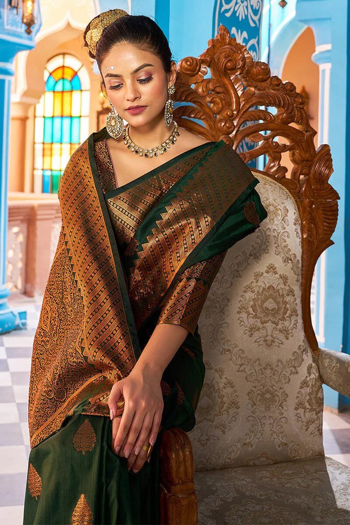 Dark Green Gold Beautiful Banarasi Soft Silk Saree