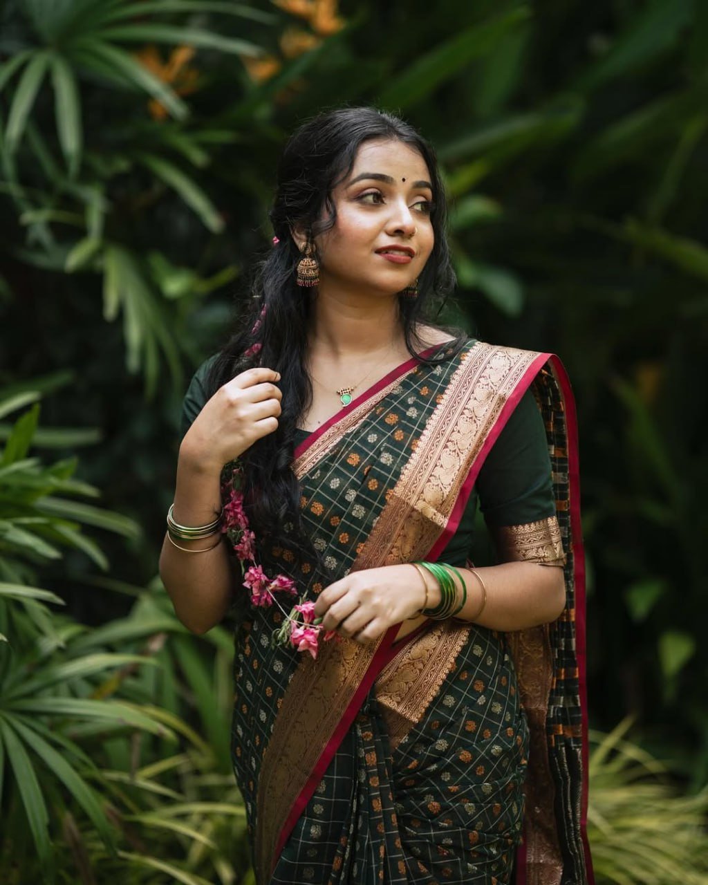Green Beautiful Printed Banarasi Soft Silk Saree