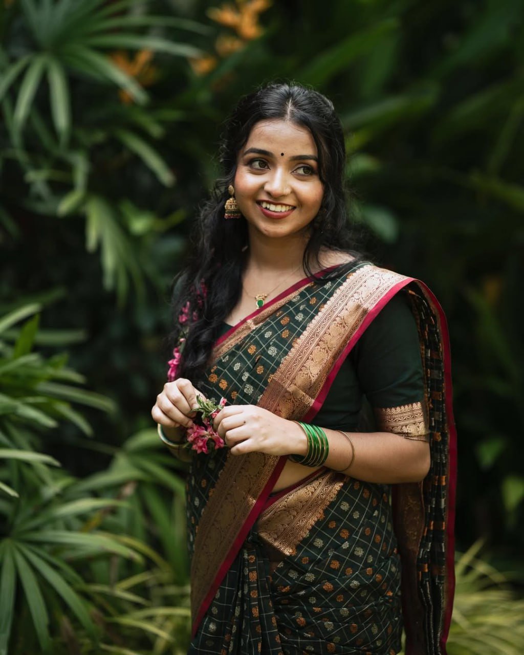 Green Beautiful Printed Banarasi Soft Silk Saree