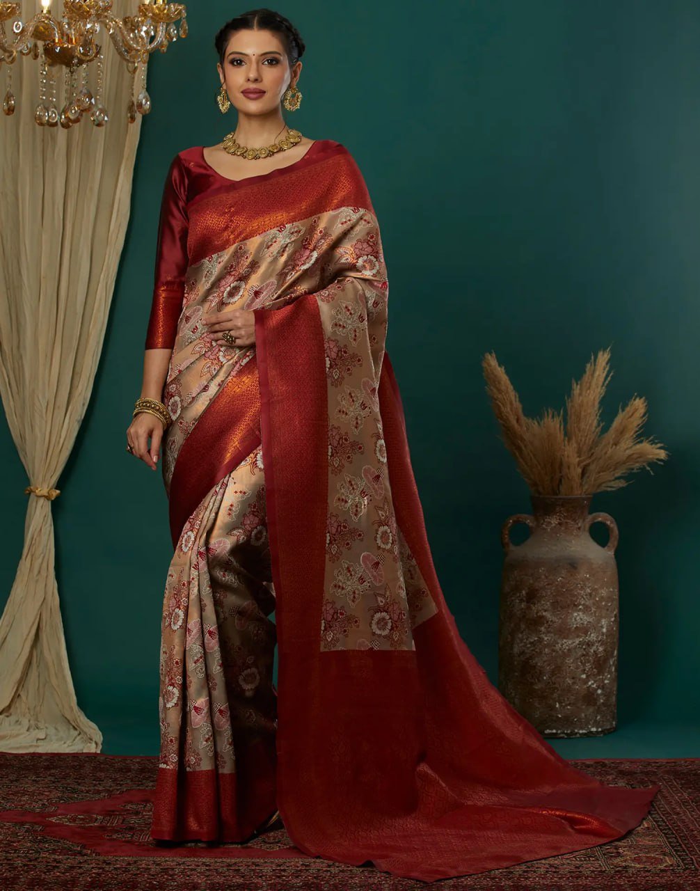 Red Beautiful Banarasi Soft Silk Saree