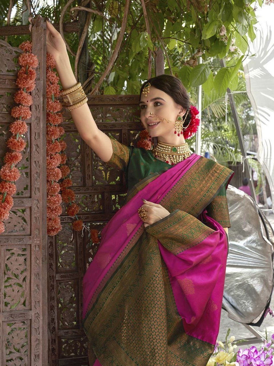 Pink Green Beautiful Banarasi Soft Silk Saree