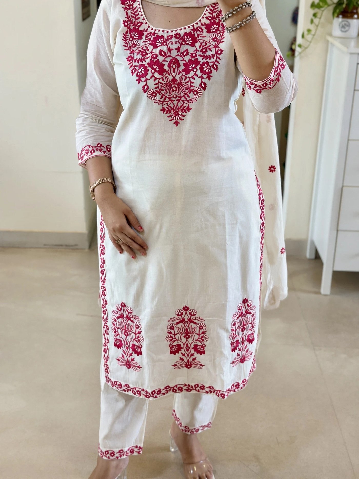 Women’s Tesla Embroidered Kurta Pent Dupatta Set