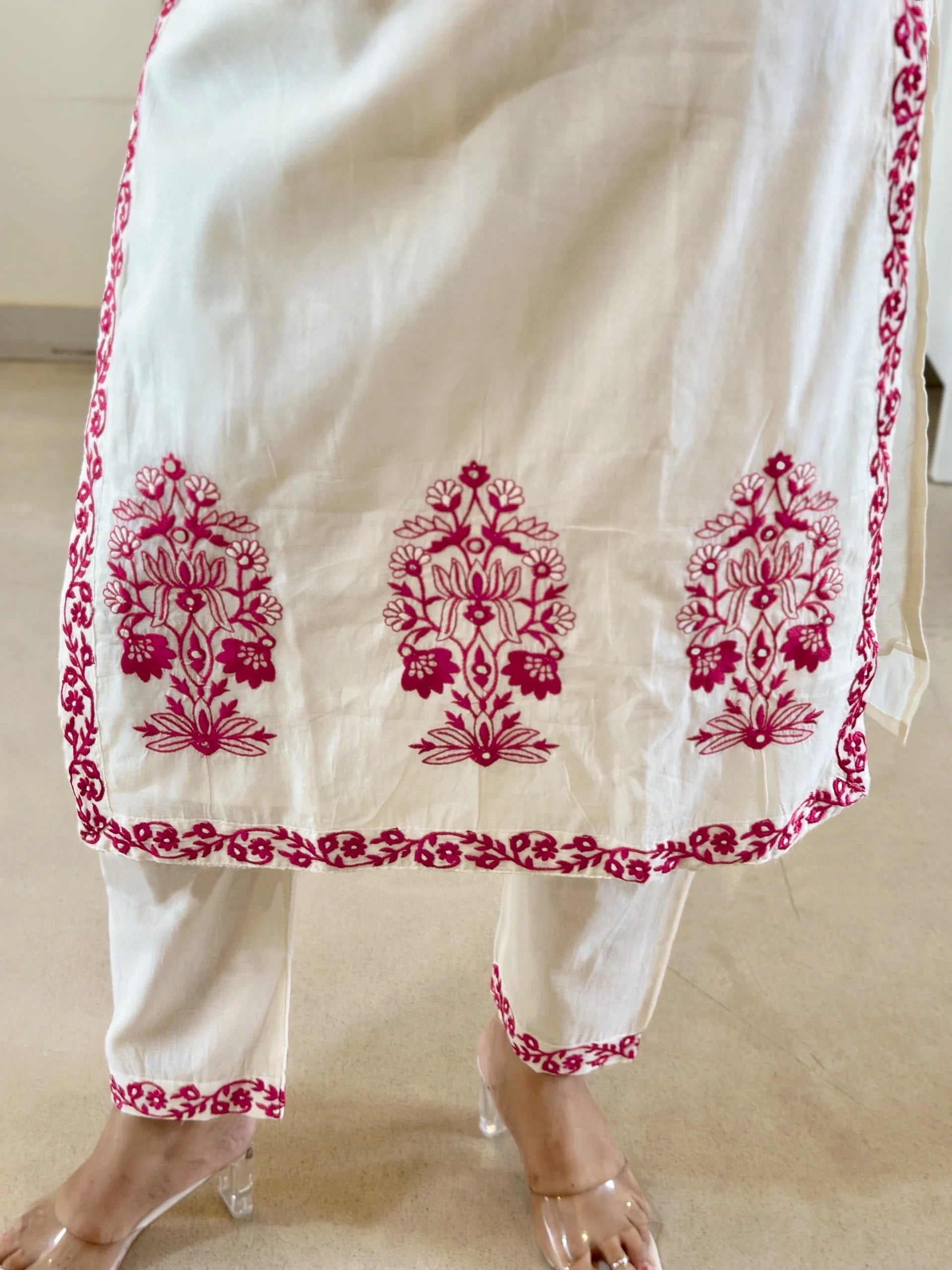 Women’s Tesla Embroidered Kurta Pent Dupatta Set