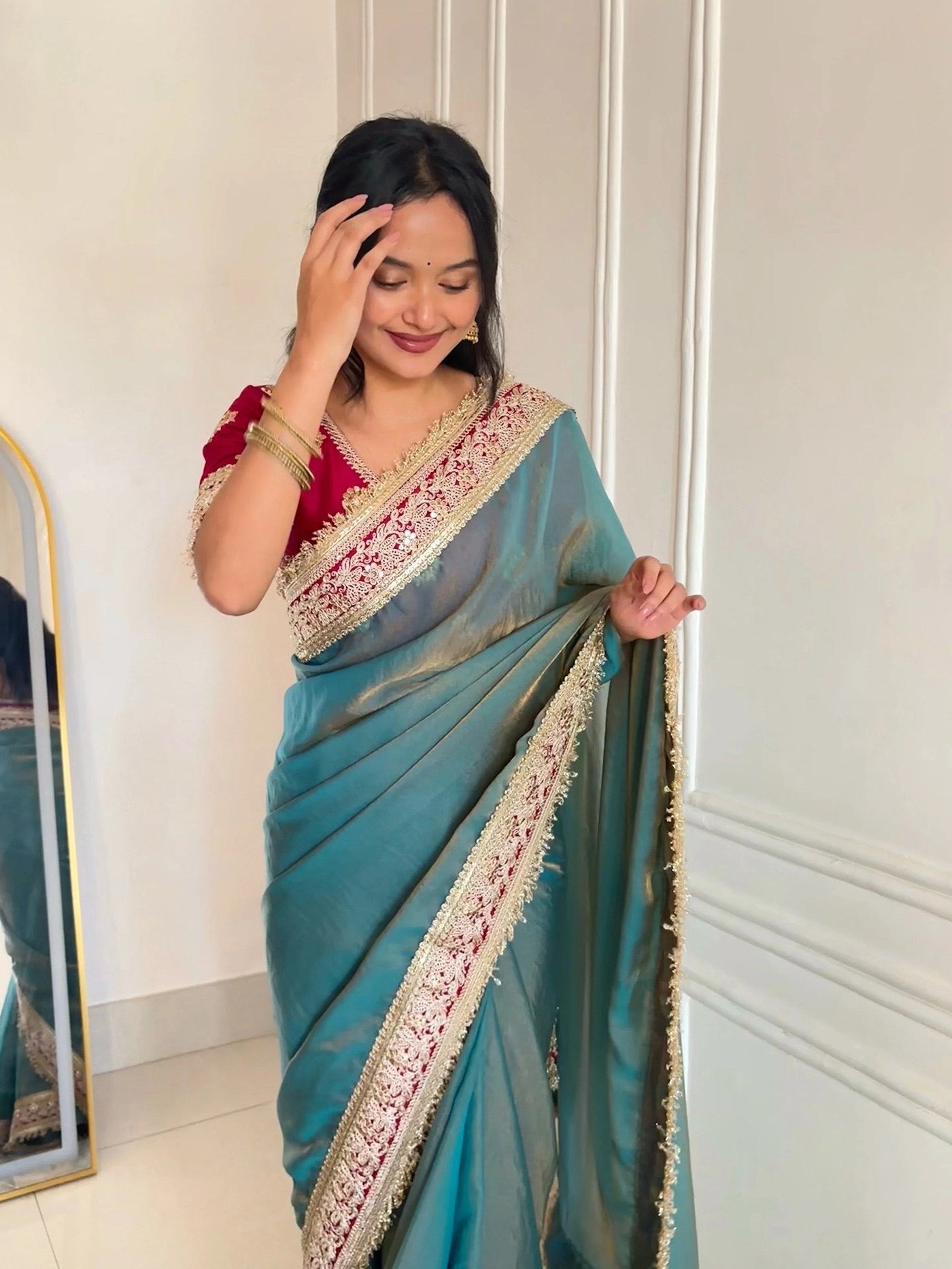 Attractive Fandy Stylish Look Party Wear Saree