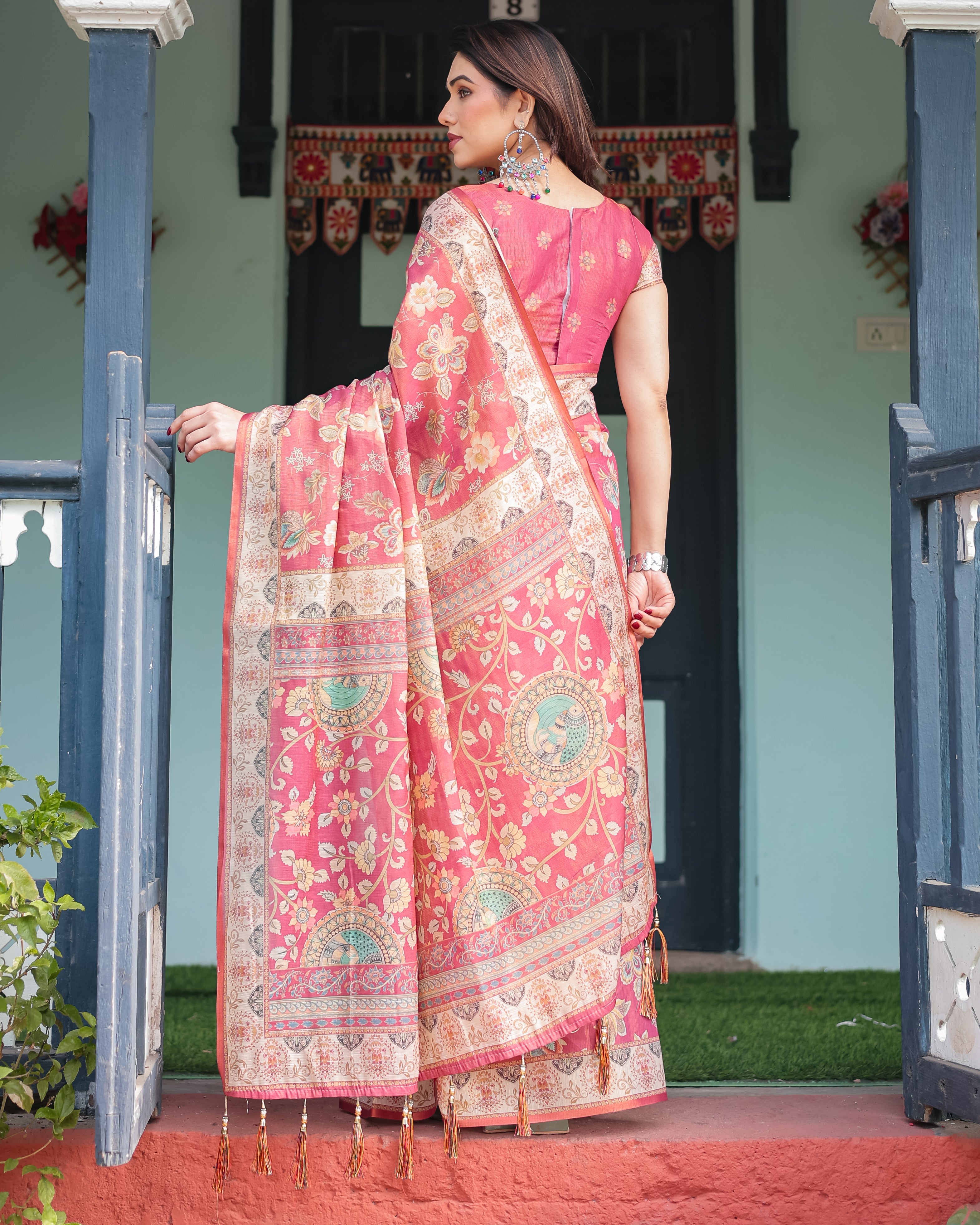 Rose Pink Handloom Floral Print With Ethnic Border Saree