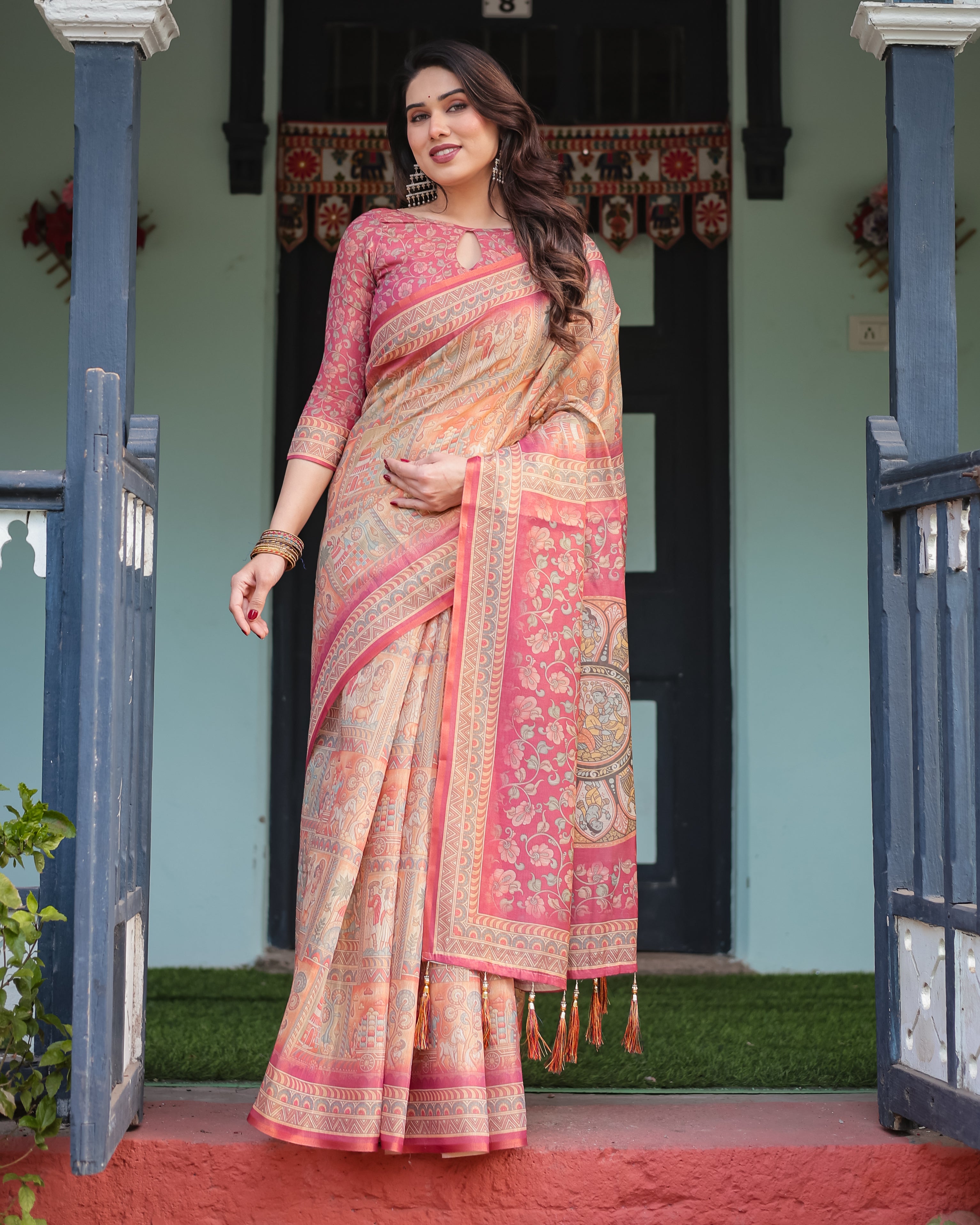 Blush Pink Handloom Floral Jaal Print With Ethnic Border Saree 