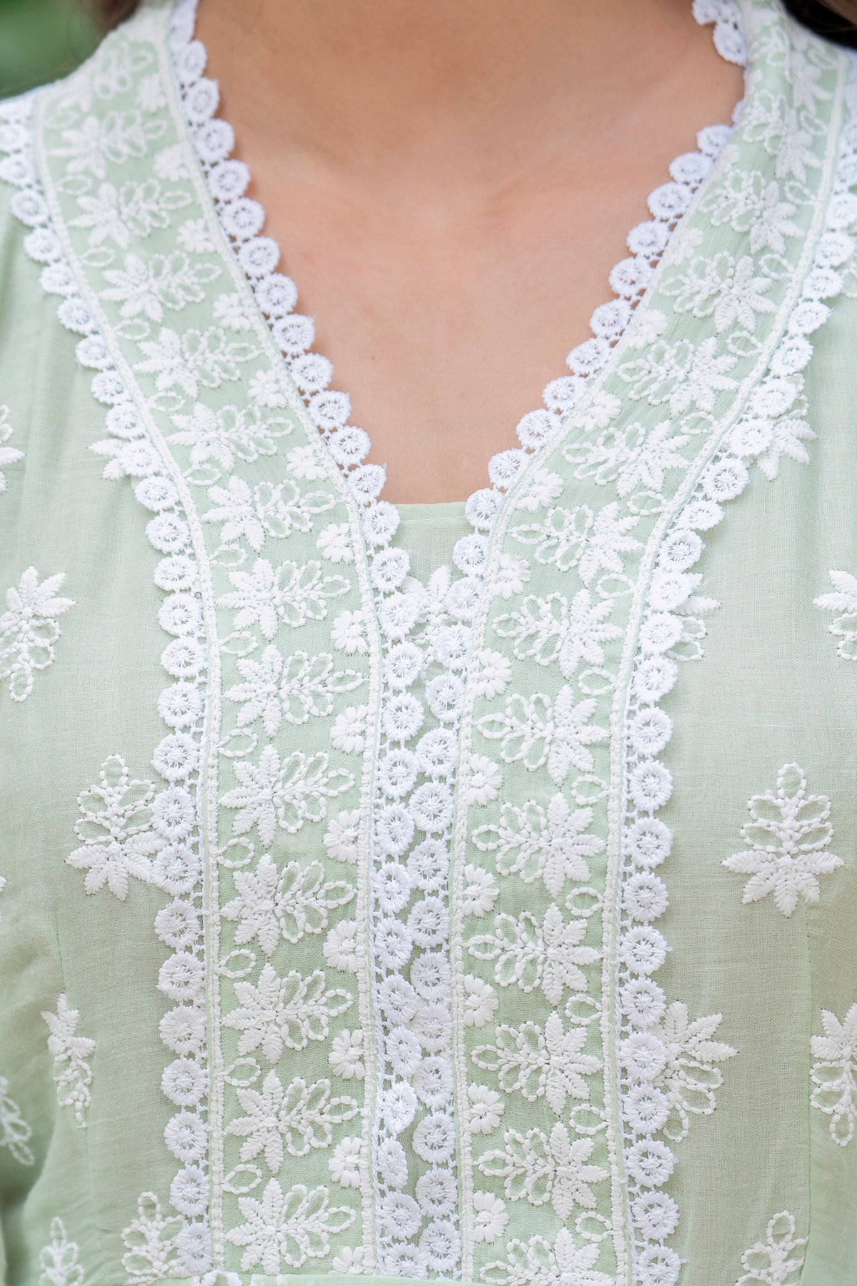 Psita Pure Mal Cotton lakhnowi Work Kurti Set