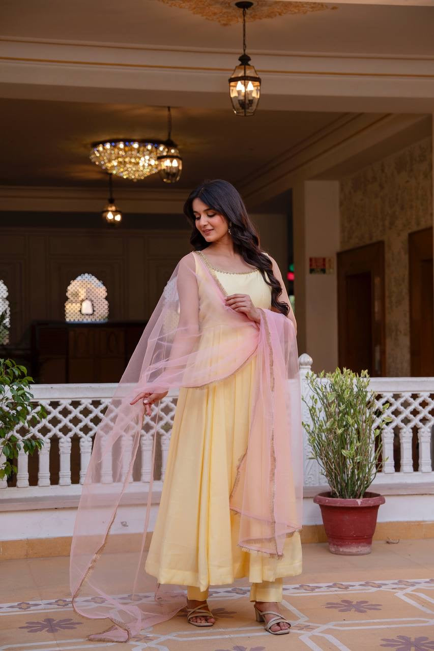 Yellow Roman Cotton Jarkan Lace Sleeveless Kurti Set 