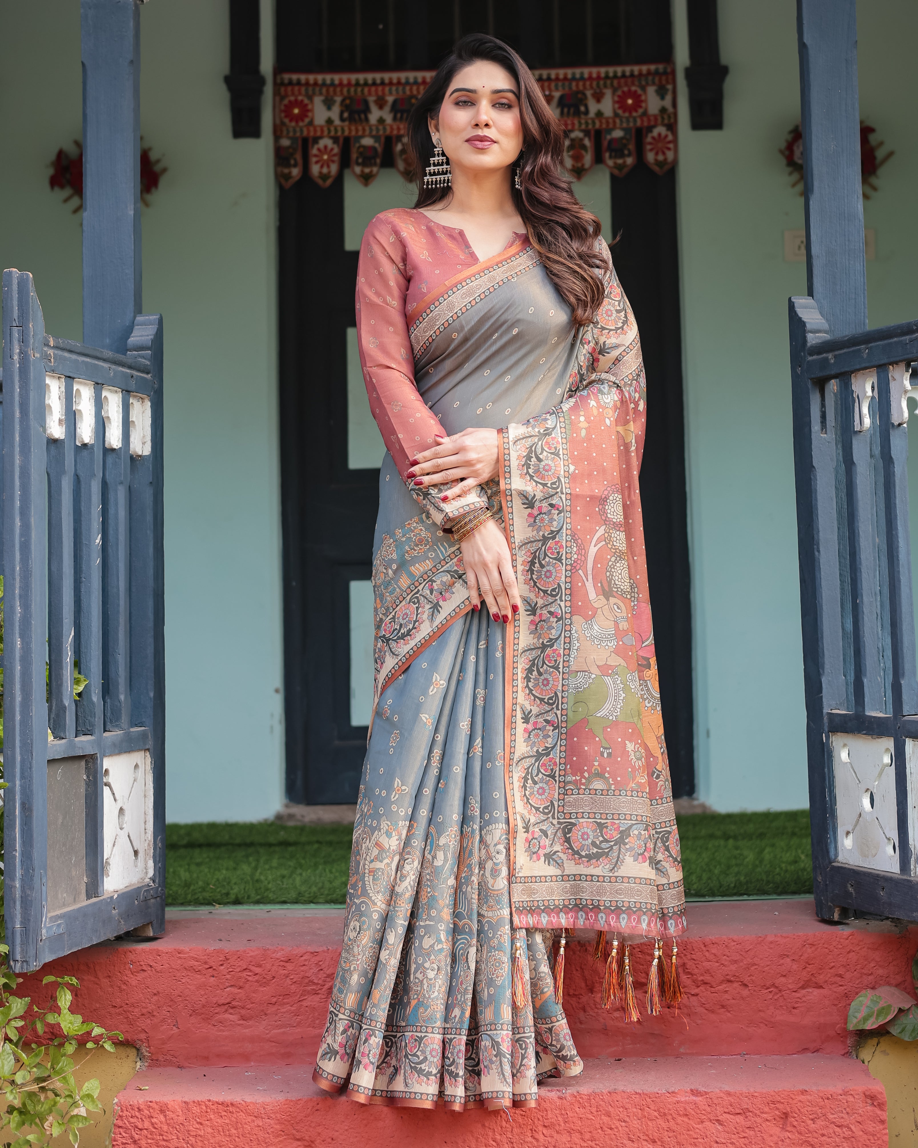 Rust Brown Handloom Floral Print With Traditional Detailing Saree 