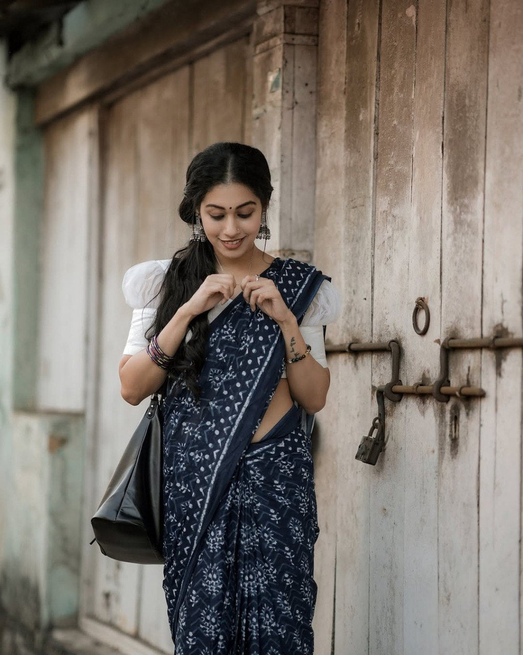 Black Cotton Pinted Ready To Wear Saree
