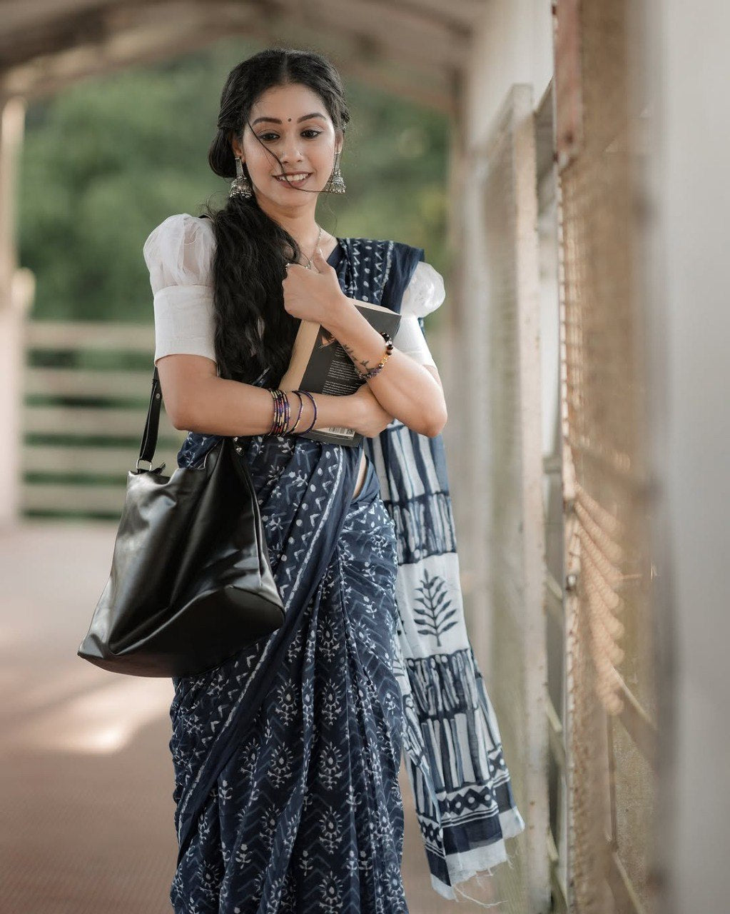 Black Cotton Pinted Ready To Wear Saree