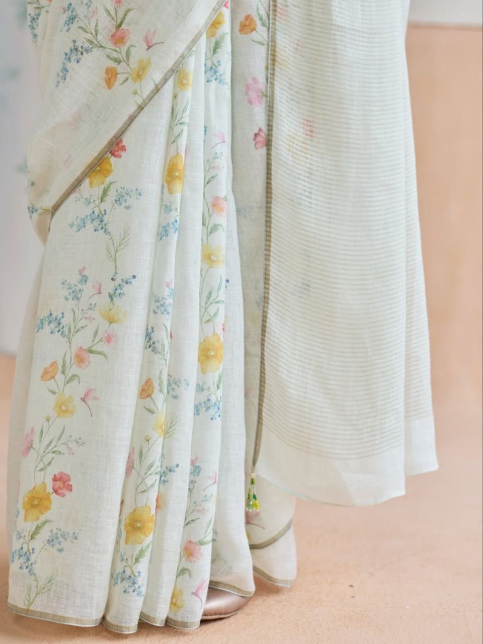 Mint Green Plain Linen Digital Printed Saree