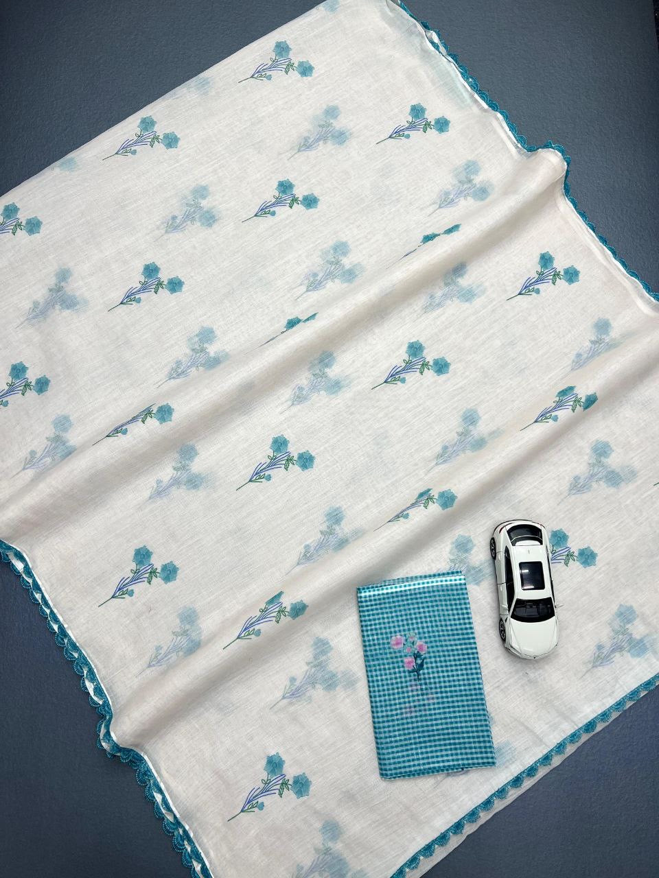 Sky With White Plain Linen Digital Printed Saree