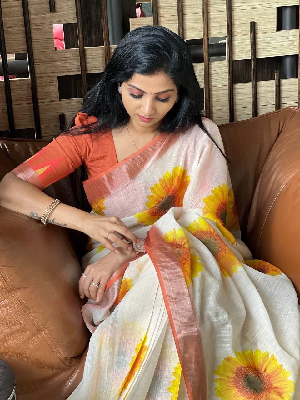 Flower Designed Linen With Zari Work Saree