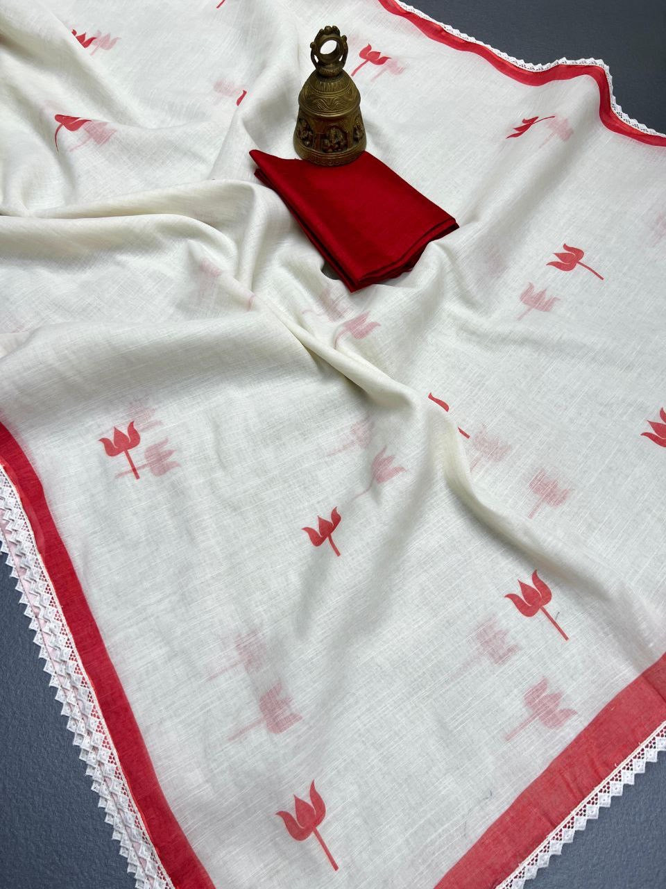 Red White Plain Linen Digital Printed Saree