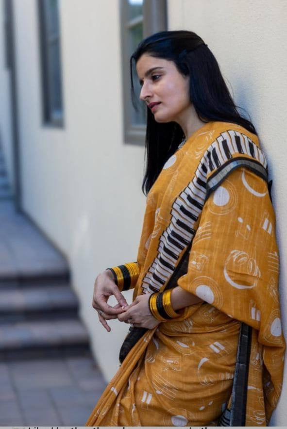 Yellow Plain Linen Digital Printed Saree
