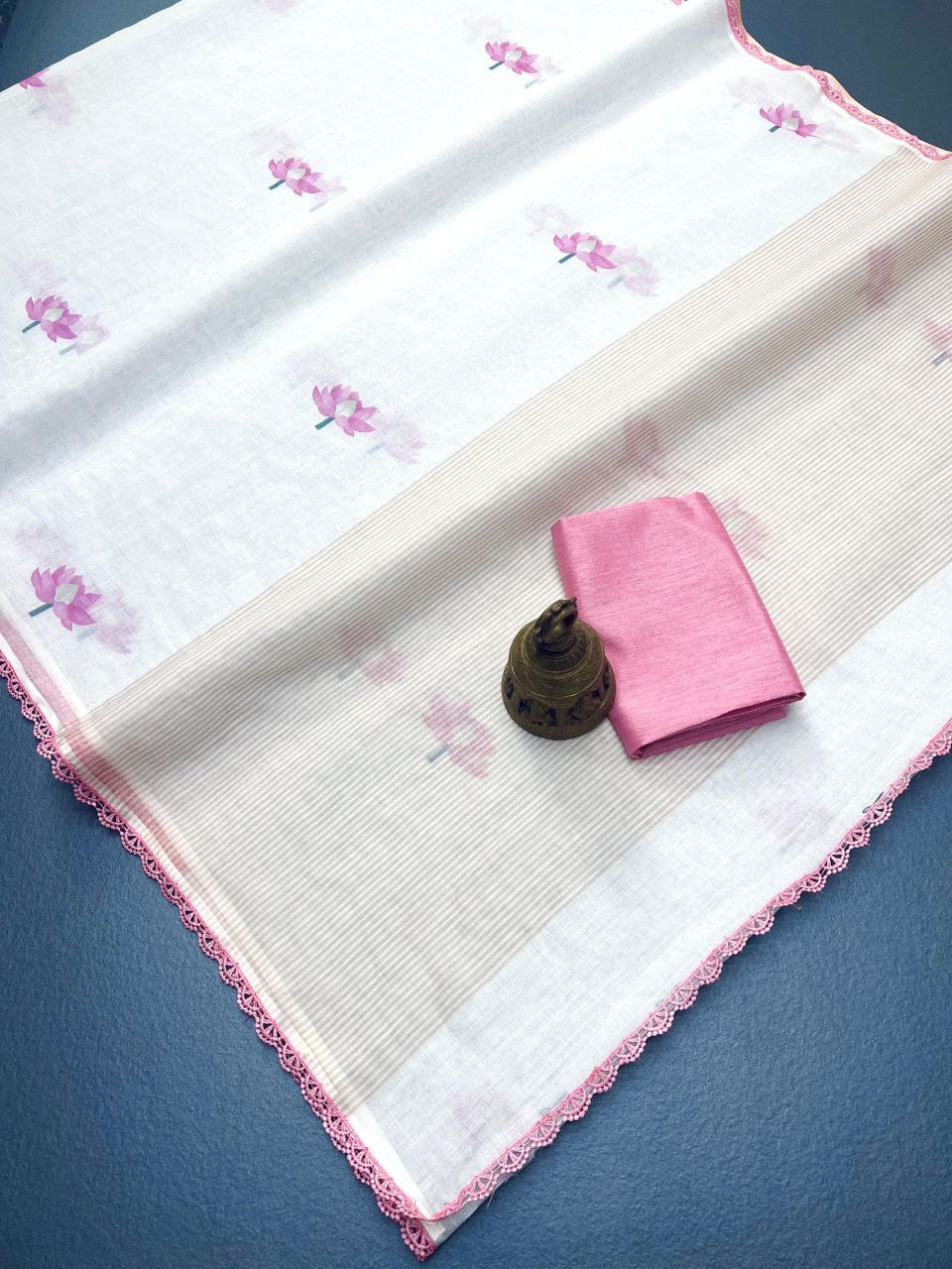 Pink With White Plain Linen Digital Printed Saree