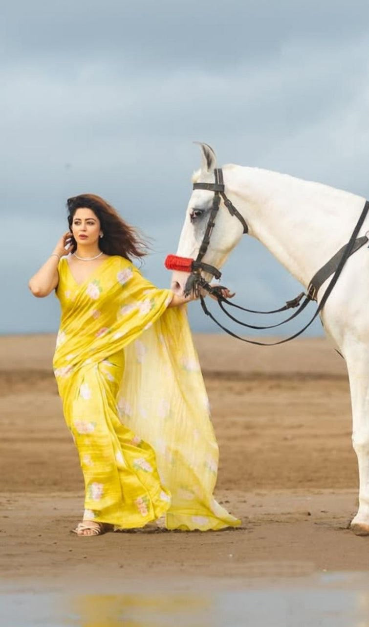 Yellow Plain Linen Digital Printed Saree