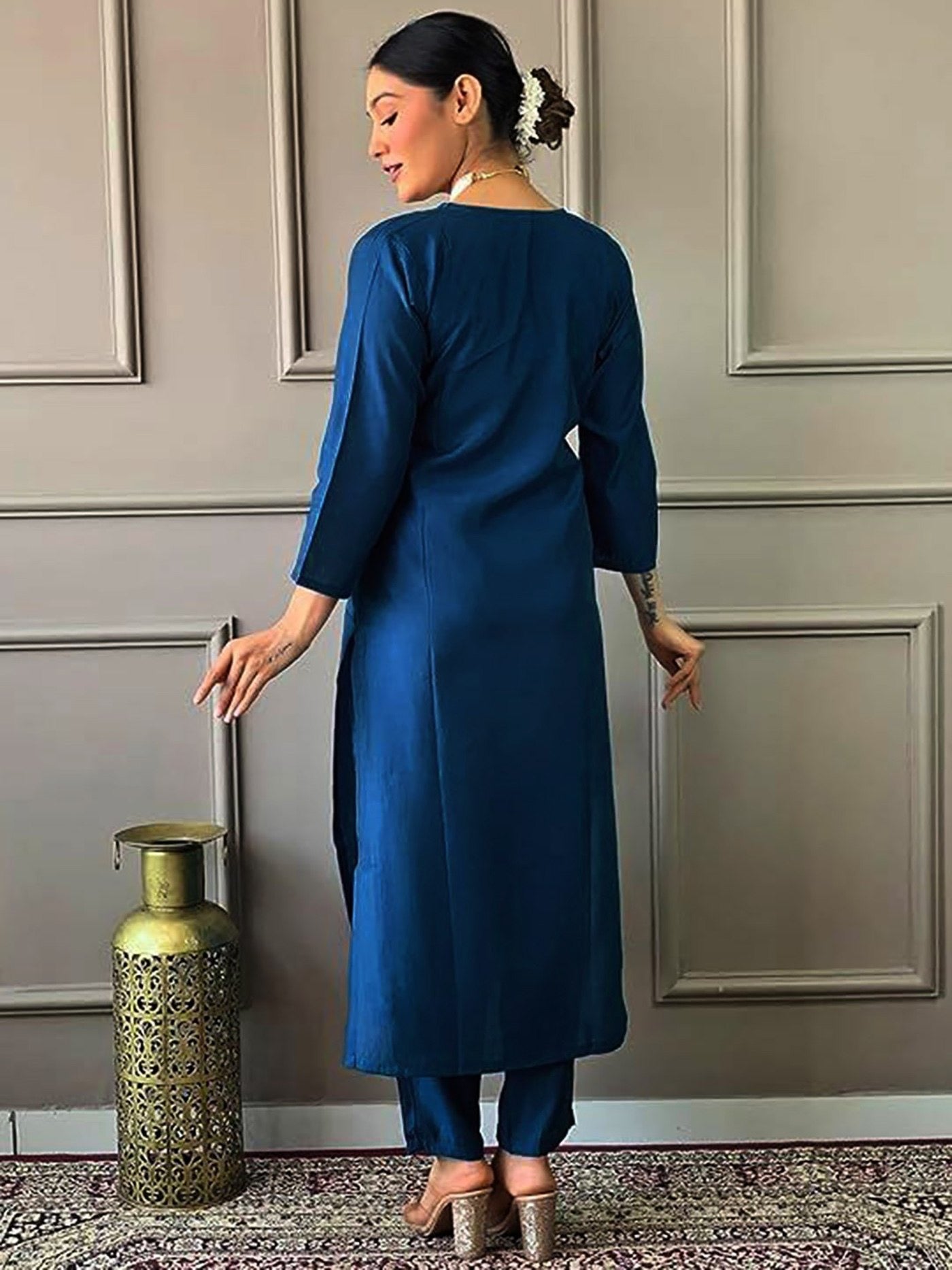 Cerulean Tesla Embroidered Kurta Set 