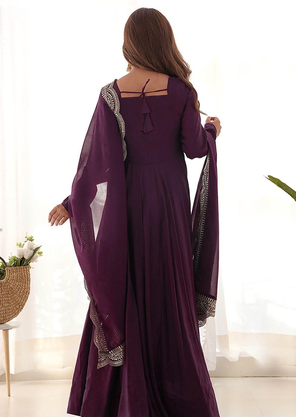 Wine Georgette Solid Sweetheart Neck Kurta Set 