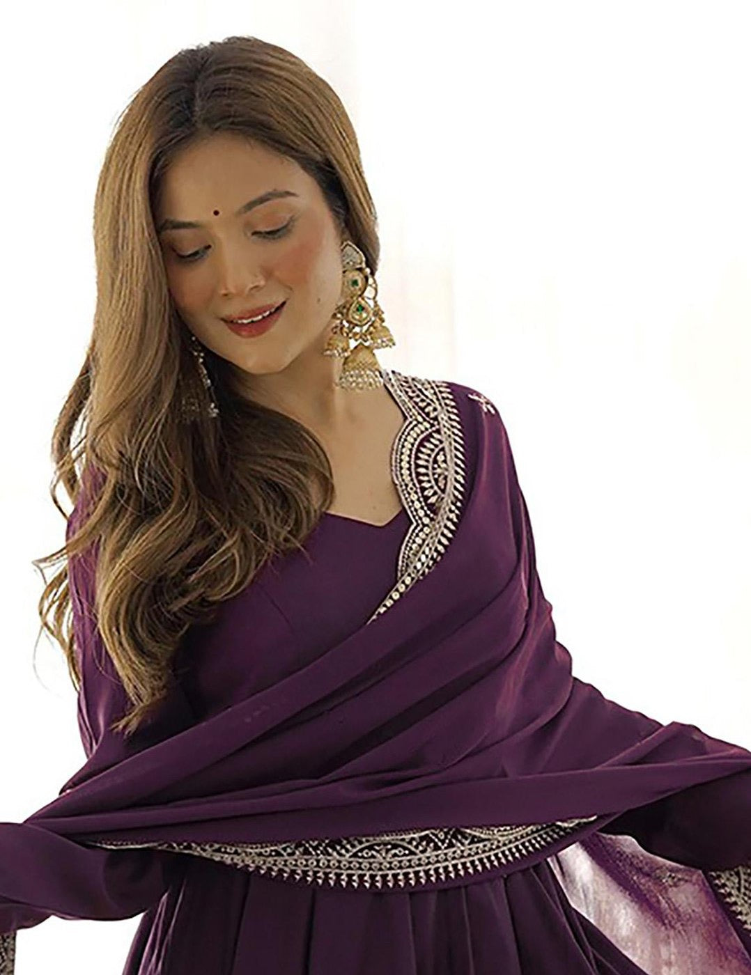 Wine Georgette Solid Sweetheart Neck Kurta Set 