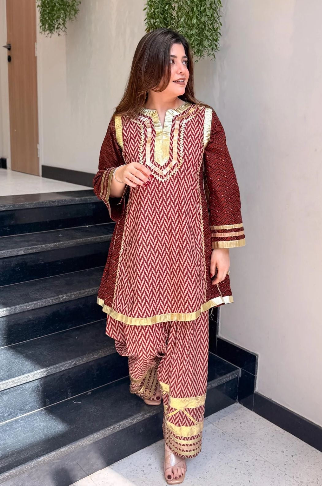 Soft Maslin Embellishment Work of Lampi Lace Suit Set 