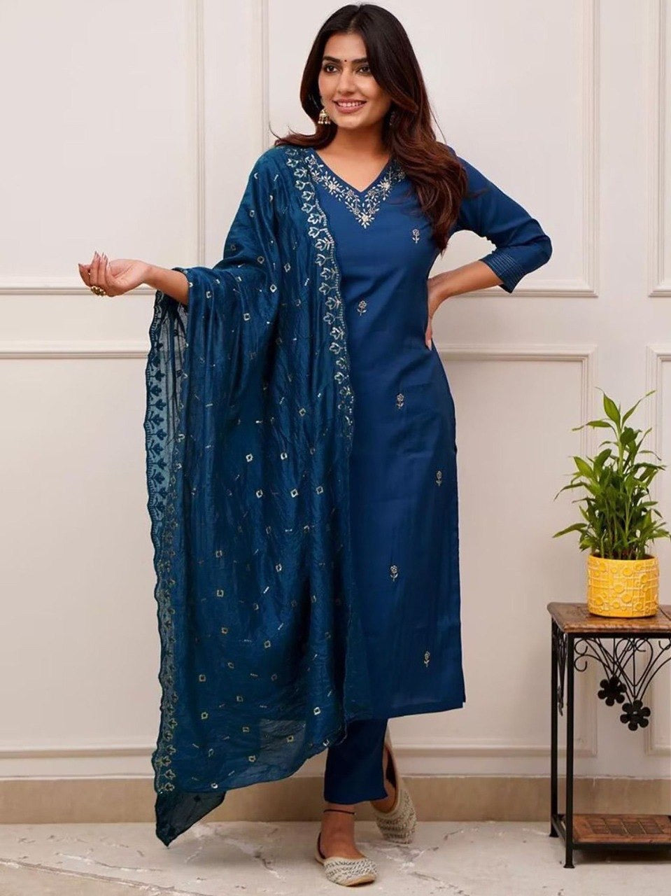 Cerulean Tesla Embroidered Lace Border Kurta Set 